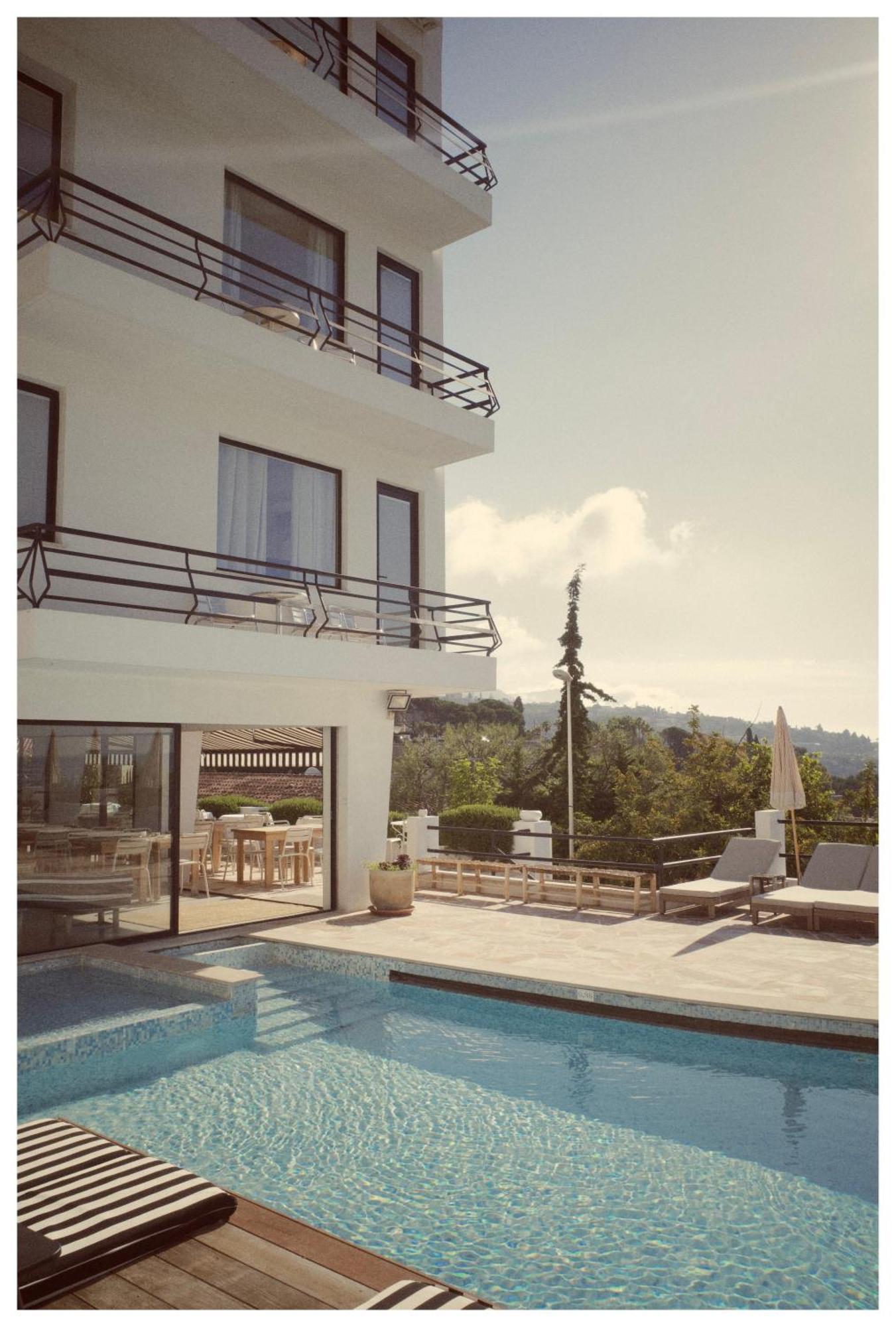 Hotel Le Versailles Villefranche-sur-Mer Luaran gambar