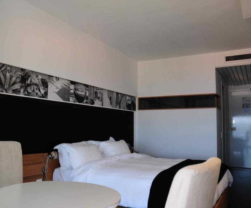 Hotel Le Versailles Villefranche-sur-Mer Luaran gambar