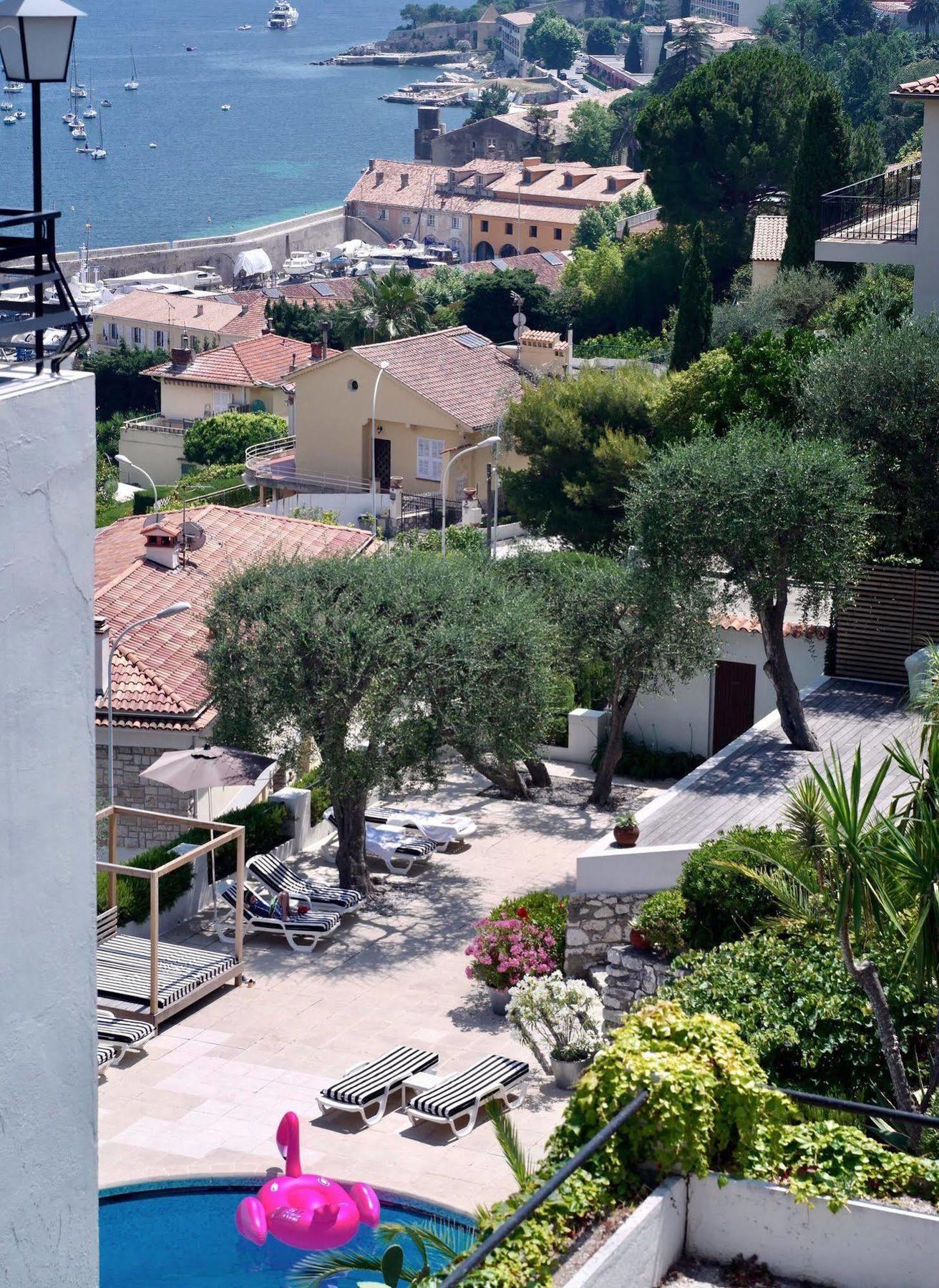 Hotel Le Versailles Villefranche-sur-Mer Luaran gambar